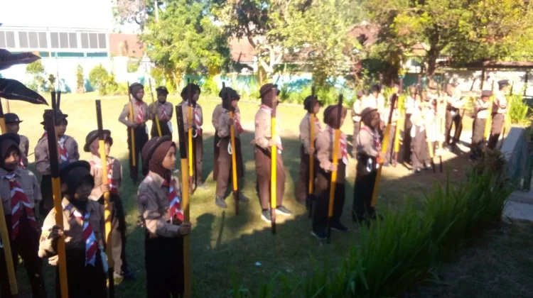 Pramuka SDN 1 Kutaliman Tanamkan Disiplin Lewat Latihan PBB