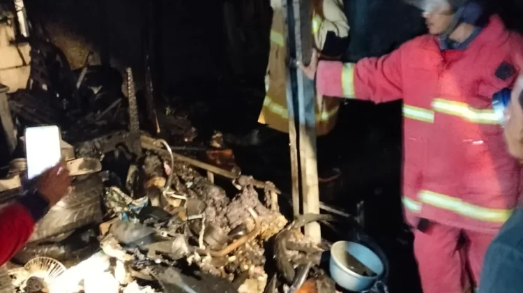 Bengkel di Bantarsari Hampir Ludes Terbakar, Diduga karena Bakar Sampah
