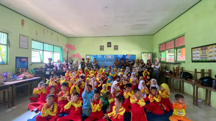 Mahasiswa KKN UIN Saizu Gelar Sosialisasi Anti-Bullying di SD 3 Sumpiuh