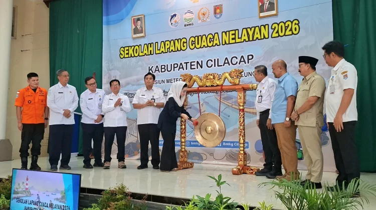 BMKG Gelar Sekolah Lapang Cuaca Nelayan di Cilacap, Diikuti 68 Peserta