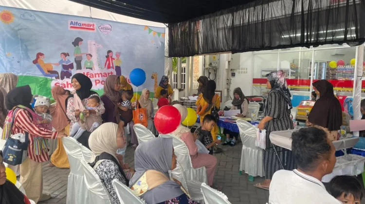 Selama Juli, 2.800 Ibu dan Anak Mengikuti Program Alfamart Sahabat Posyandu