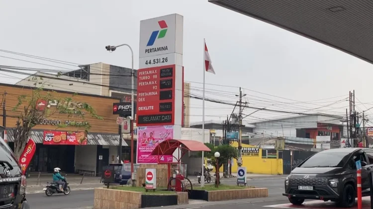 Pemandangan Berbeda SPBU di Purwokerto Usai Pertamax Turun Harga