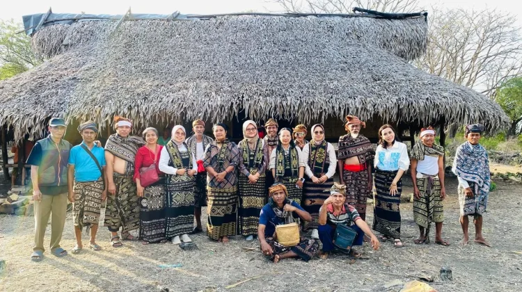 Peneliti Gabungan, Teliti Pengobatan Tradisional di Pulau Sabu