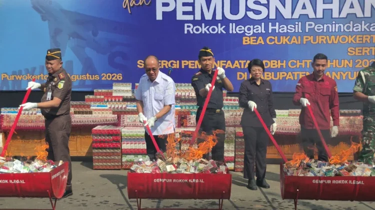 Bea Cukai Musnahkan 3 Juta Batang Rokok Ilegal di Banyumas, Negara Rugi Rp2,8 Miliar