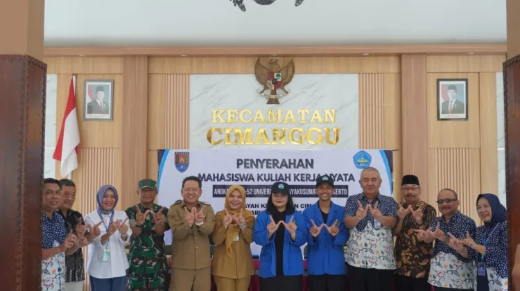Mahasiswa UNWIKU Resmi Diterjunkan KKN Angkatan Ke-52 di Cimanggu Cilacap
