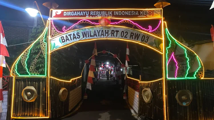 Semarak Kemerdekaan, Menara Bambu Ramaikan Desa Jipang