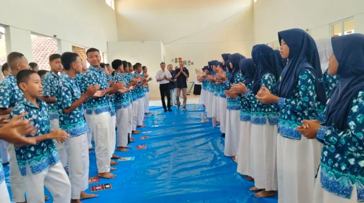 Treasury Goes to School Hadir di SMPN 1 Maos, KPPN Cilacap Edukasi Keuangan Negara