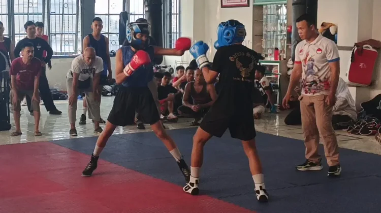 Tempa Fisik dan Mental, Atlet Tinju Pelajar Banyumas Bersiap Hadapi POPDA Jateng