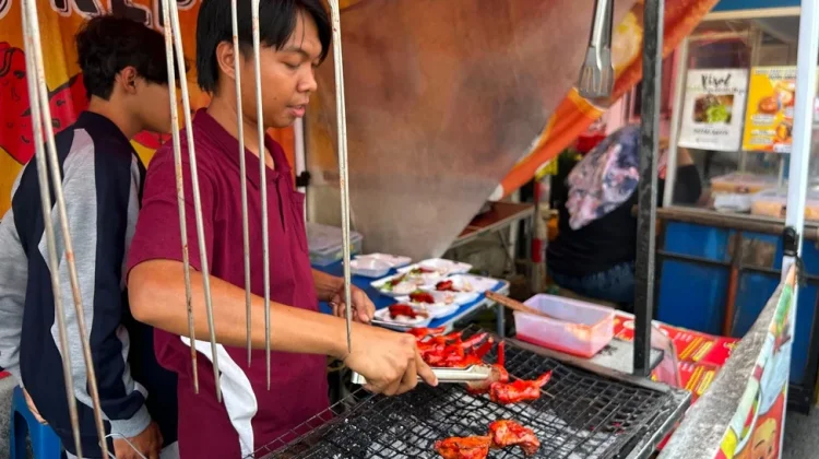Dari Resep Ibu di Malaysia, Hadir Ayam Bakar ala Mail yang Menggugah Selera