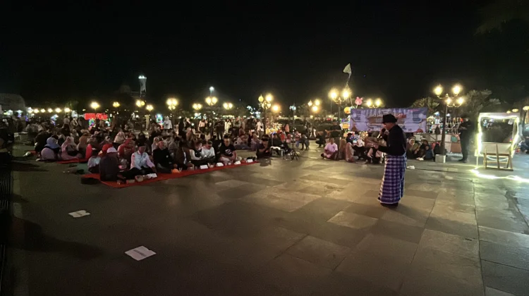 Festival Budaya Sulawesi Meriahkan Alun-Alun Purwokerto