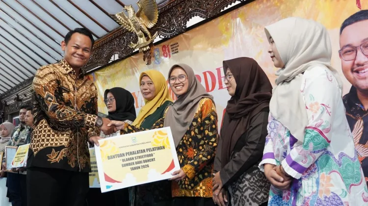 Bupati Fahmi Dorong Batik Purbalingga Naik Kelas