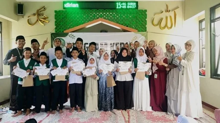 KKN UNUGHA Cilacap Bersama Santri Gelar Festival Maulid Nabi di Desa Negarajati