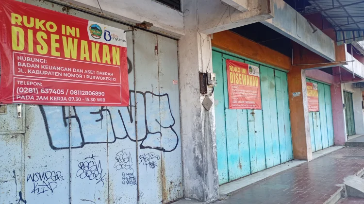 Pedagang Kecil Harap Ruko Kebondalem Kembali Ramai dan Terisi