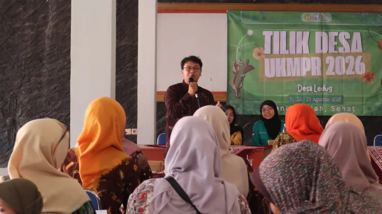 Mahasiswa Unsoed Ajak Warga Ledug Manfaatkan Tanaman Obat Keluarga