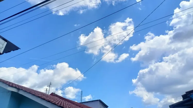 Cuaca Purwokerto 11 Agustus 2026 Berawan, Suhu 22–32 Derajat Celsius