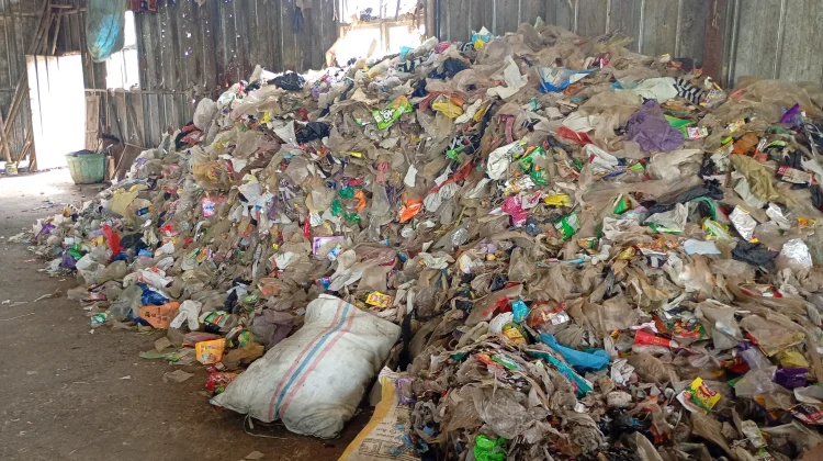 Banyumas Ubah Sampah Jadi Komoditas lewat KSM dan TPST