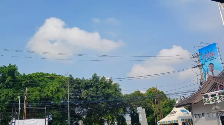 Cuaca Jawa Tengah 12 Agustus: Cerah Berawan hingga Berawan