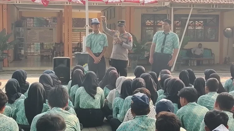 Polsek Kramat Rangkul Pelajar, Cegah Kenakalan Remaja sejak Dini