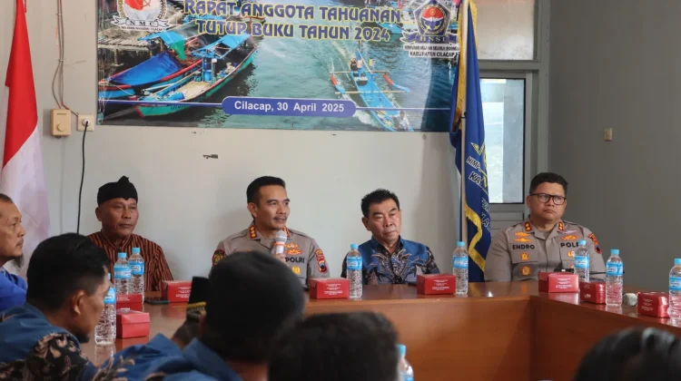 Temui Nelayan, Kapolresta Cilacap Perkuat Sinergi Kamtibmas