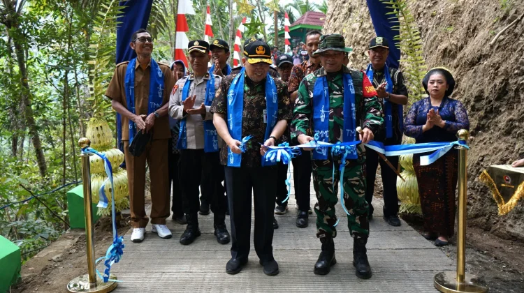 TMMD ke-129 di Banjarnegara Resmi Ditutup, Jalan Desa 737 Meter Rampung