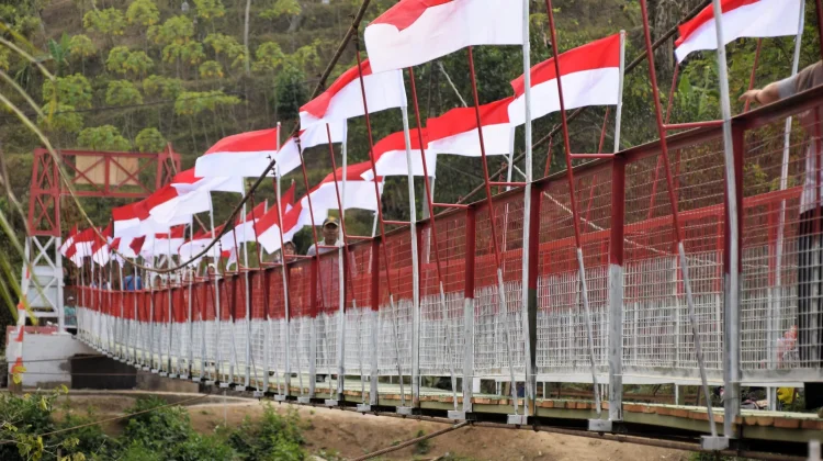 Jembatan Garuda di Darmakradenan Banyumas Resmi Dibuka, Akses Warga Lebih Mudah