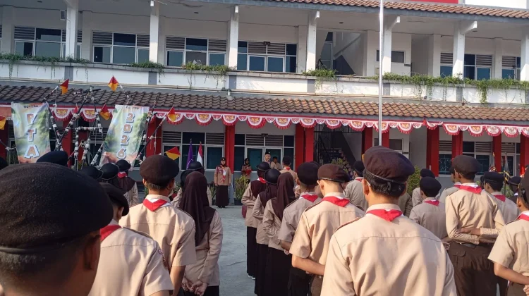 Semangat Pramuka Membara di SMK Telkom Purwokerto