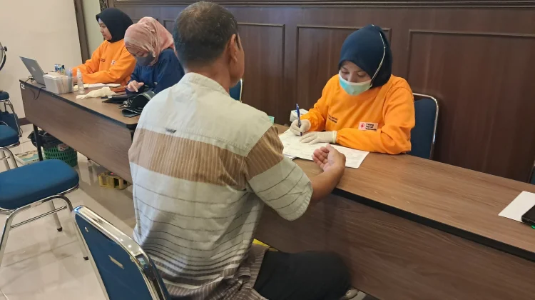 Rayakan Kemerdekaan, KAI Purwokerto dan PMI Banyumas Gelar Donor Darah