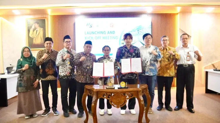 Unsoed, BRIN, dan Lumitech Kembangkan PLTS di Atas Saluran Irigasi