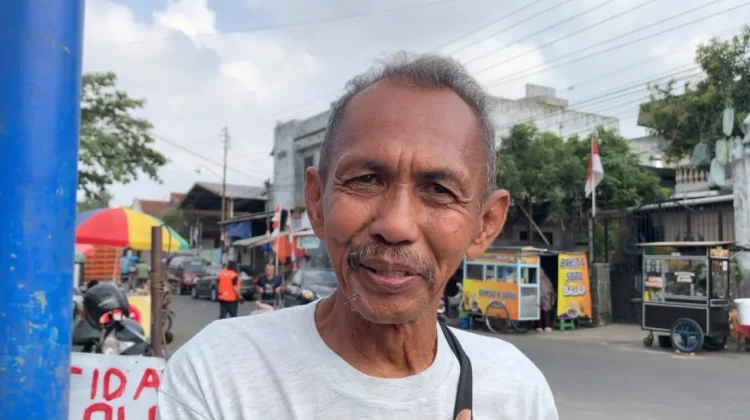 Juru Parkir Pasar Wage Dukung Tarif Parkir Rp1.000