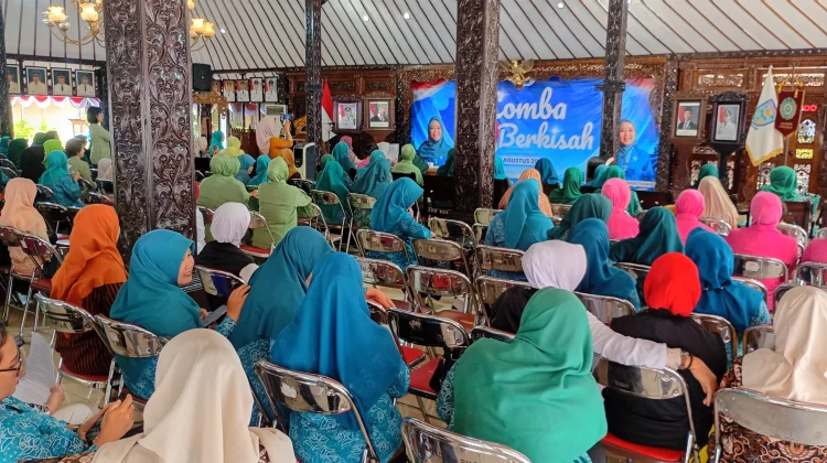 Jam Intan, Upaya PKK Purbalingga Perkuat Interaksi dalam Keluarga
