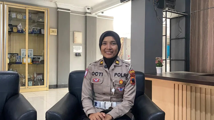 Polwan Turun ke Jalan, Perkuat Kamtibmas yang Humanis di Banyumas