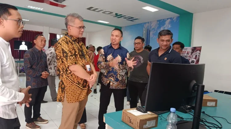 SMK Telkom Purwokerto Perkuat Skill Siswa Lewat Robotik dan AI