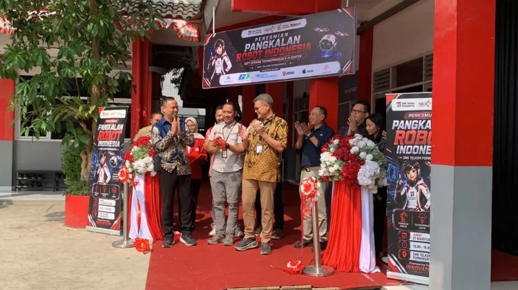 SMK Telkom Purwokerto Resmikan Pangkalan Robotik dan AI Center
