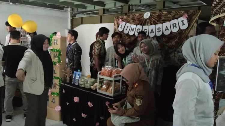 Expo KKL Amikom Tampilkan Potensi Desa di Banyumas dan Kembaran