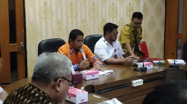 Pedagang Alun-Alun Tegal Keluhkan PKL dan Sentralisasi Parkir, DPRD Desak Perwal