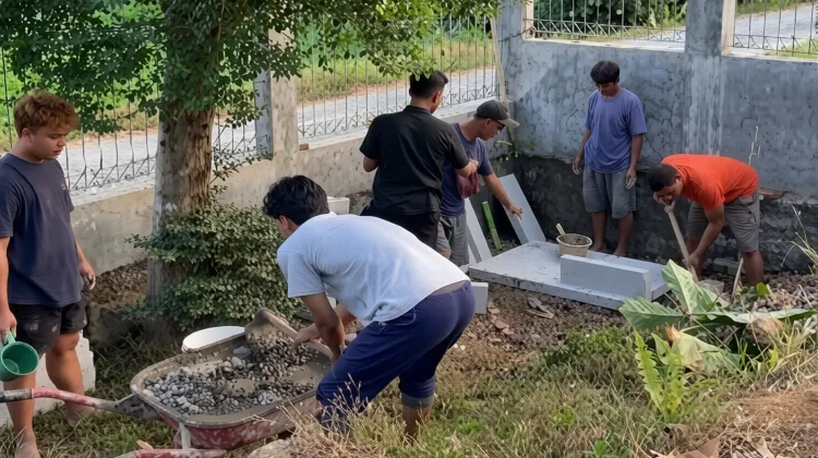 KKN 048 UIN Saizu Inisiasi Rocket Stove di Karanggambas