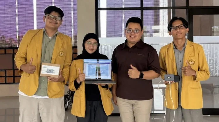 Mahasiswa Unsoed Kembangkan IoTernak untuk Peternakan Ayam