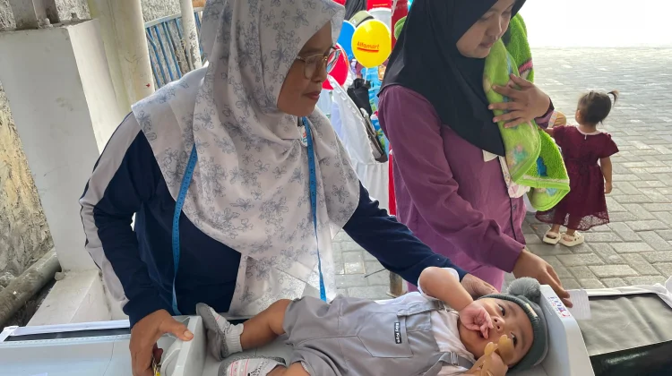 Kolaborasi Alfamart-Sweety Hadirkan Program Sahabat Posyandu di Kubangkangkung