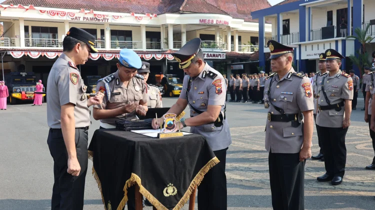 Rotasi di Polresta Cilacap, Kasatintelkam dan Sejumlah Kapolsek Berganti