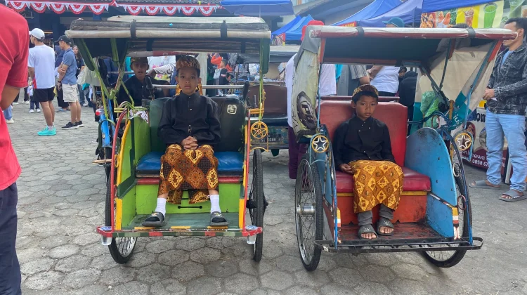 Khitan Massal RRI Purwokerto Mendapat Respons Positif