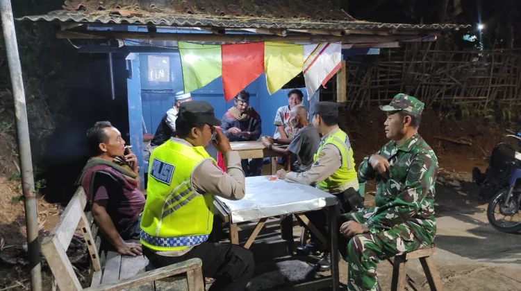 Polisi-TNI di Kebumen Perkuat Patroli Cegah Karhutla