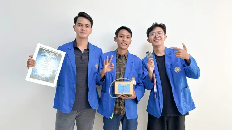 Inovasi Stetoskop Digital Bawa Tim UMP Raih Emas di Malaysia