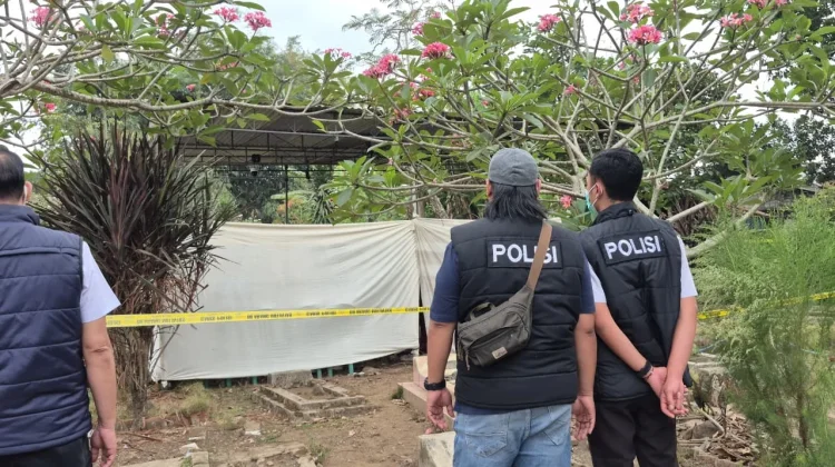 Polisi Bongkar Makam Pelajar Terduga Korban Penganiayaan di Banyumas
