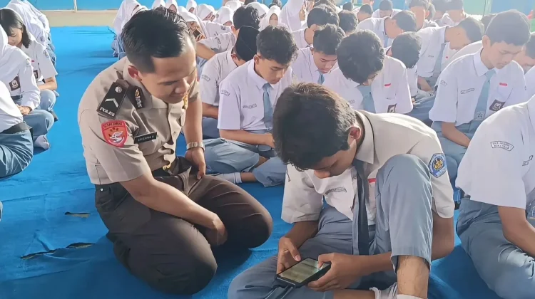 Polres Purbalingga Terus Perkuat Literasi dan Etika Penggunaan AI Bagi Pelajar