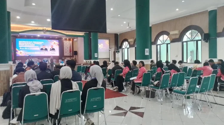 Workshop FEBI Dorong Mahasiswa Bangun Personal Branding dan Kesiapan Karir
