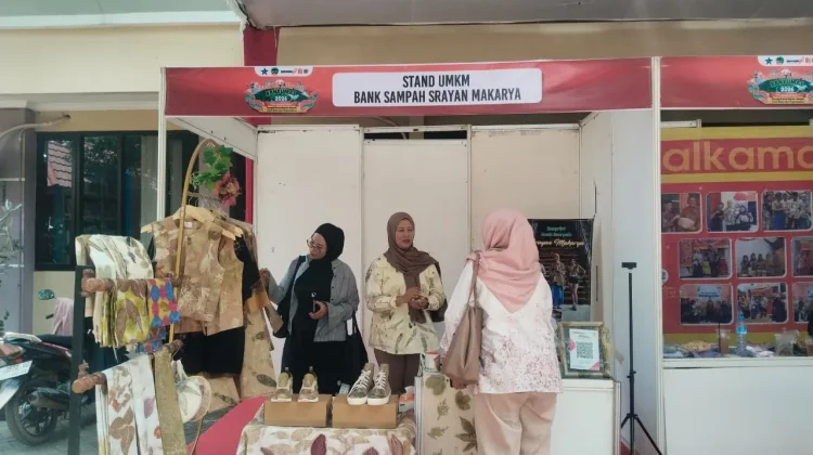 Bank Sampah Srayan Makarya Pamerkan Hasil Karya di Festival Literasi Banyumas