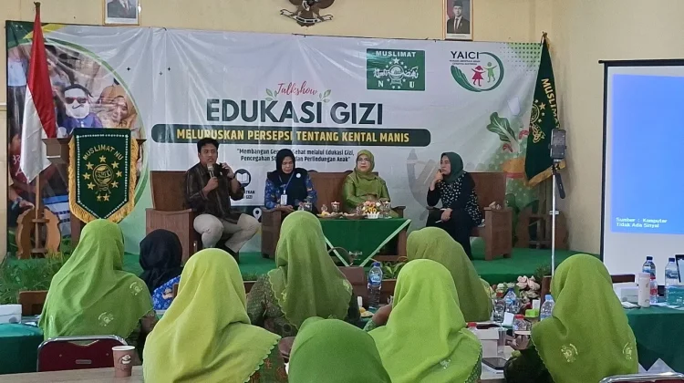 Muslimat NU Edukasi Warga Cilacap bahwa Kental Manis Bukan Susu