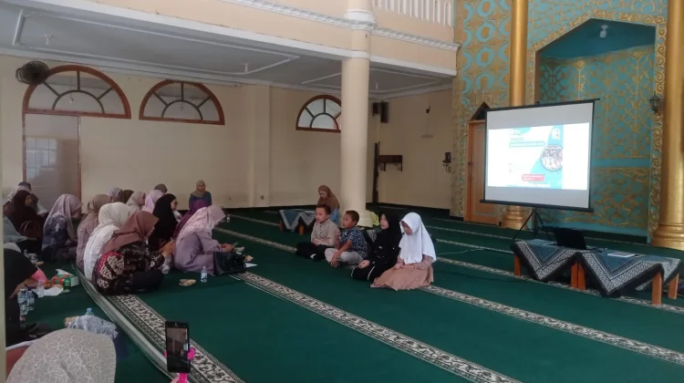 Orang Tua Siswa di SDIT Permata Hati Belajar Jadi Pengajar