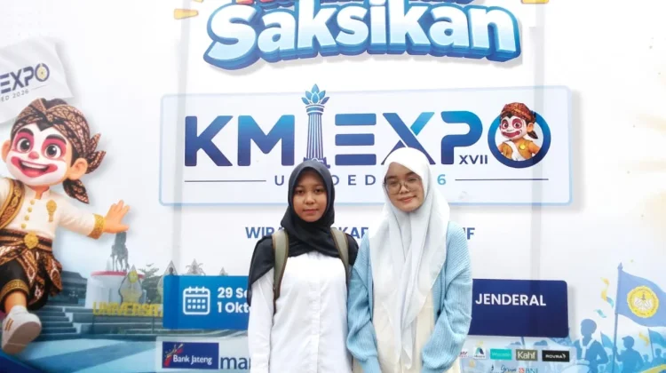 Pengunjung KMI Expo XVII 2026 Terinspirasi Inovasi Mahasiswa