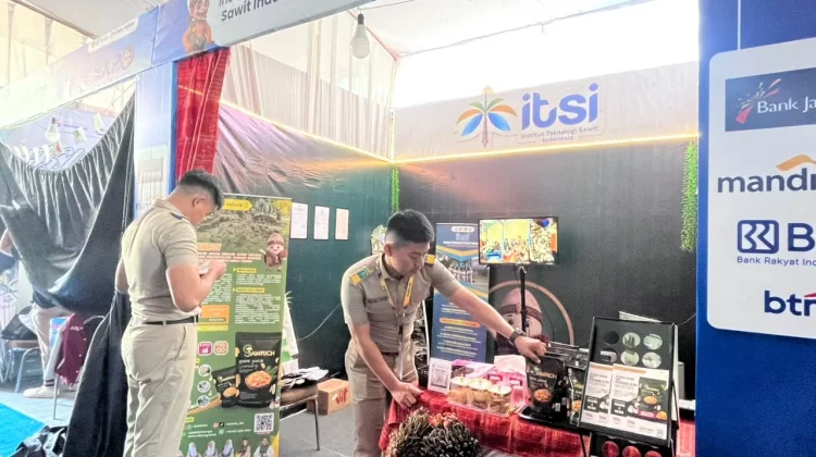 Inovasi Jamur Merang dari Limbah Sawit Curi Perhatian di KMI Expo